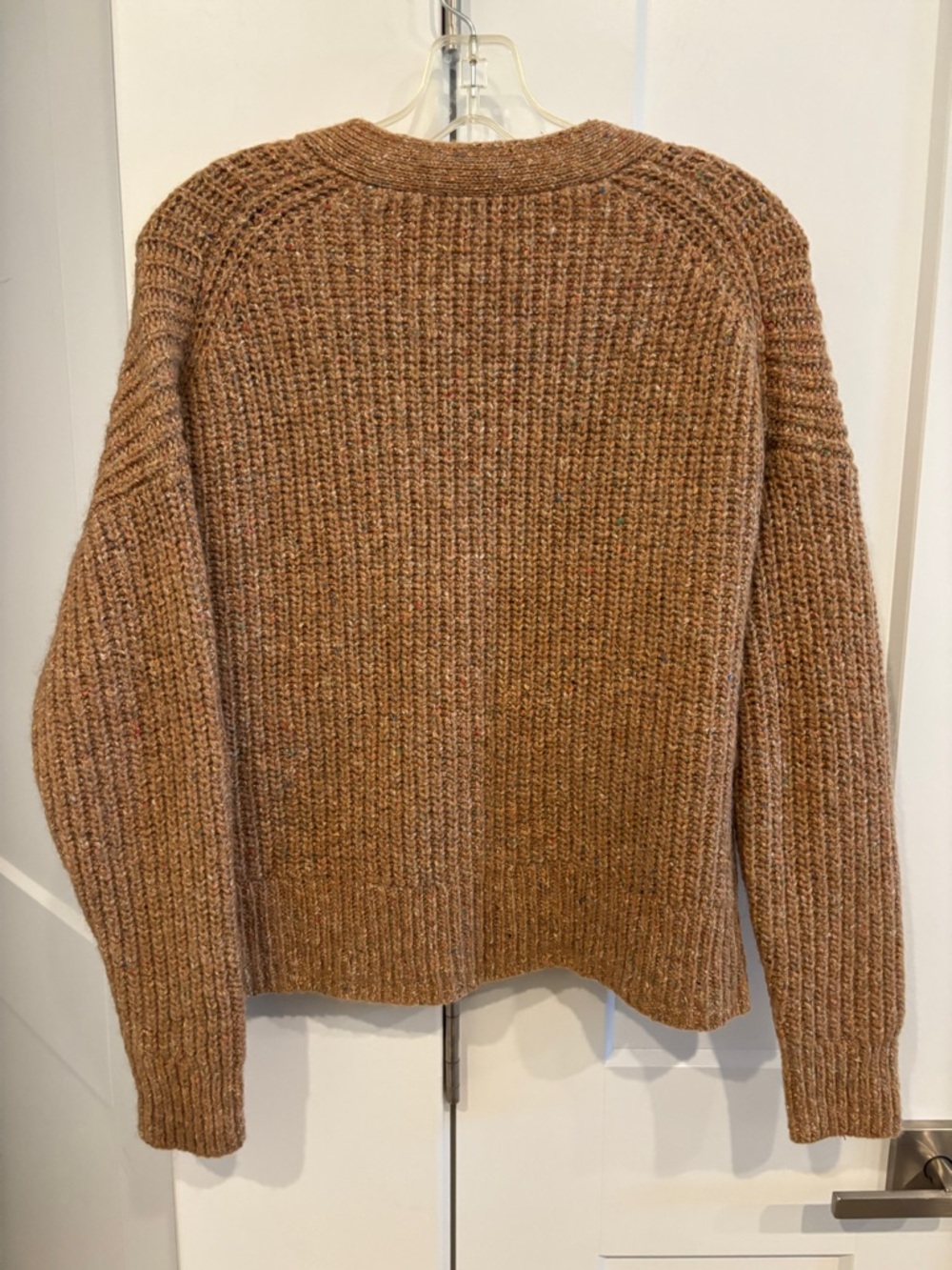Madewell Tan Wool Blend Chunky V-Neck Cardigan. Size M - Picture 7 of 10